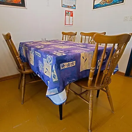 Jadranka 461 شقة *