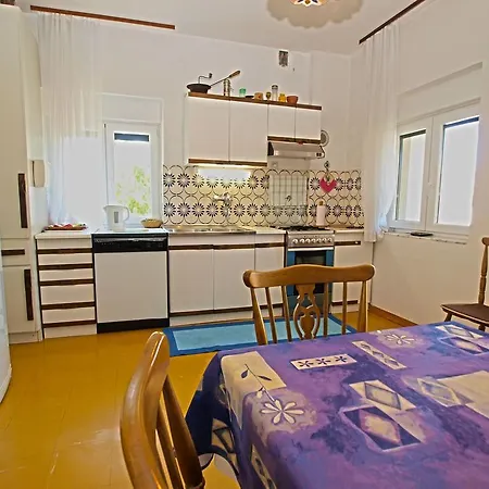 Apartments Jadranka 461 Štinjan